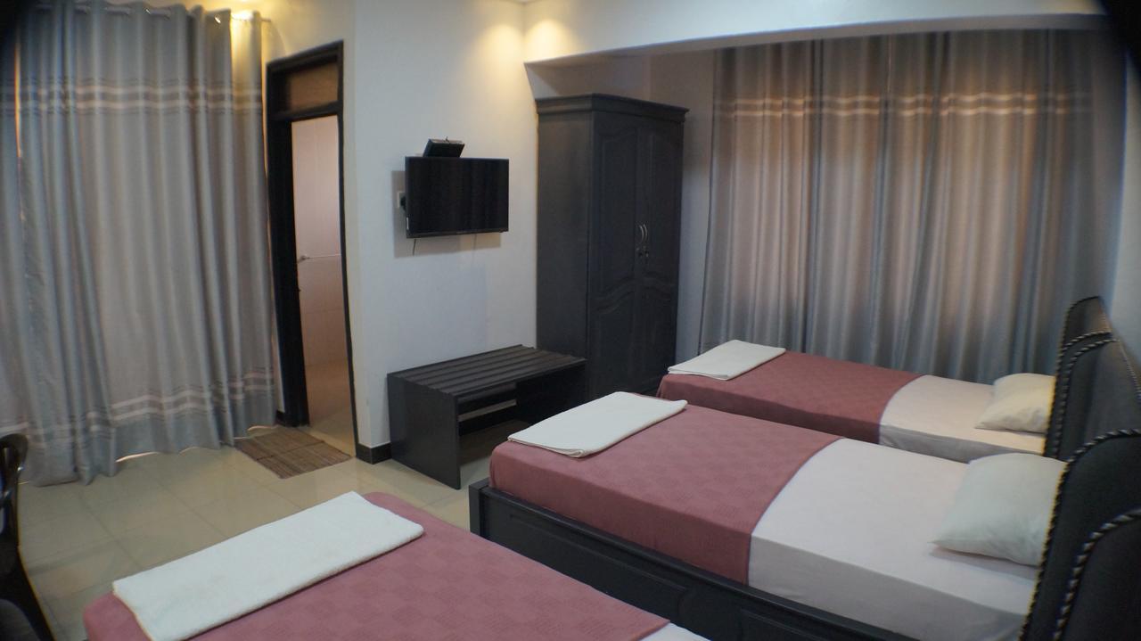 Econo Lodge Dar es Salaam Exterior foto
